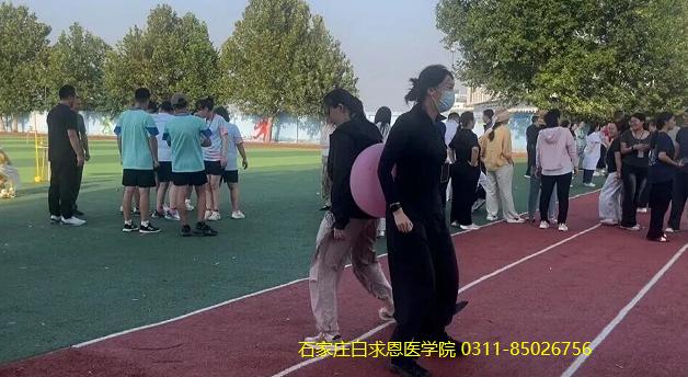 石家庄白求恩医学院教师节04.png