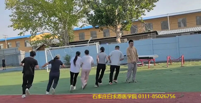 石家庄白求恩医学院教师节05.png